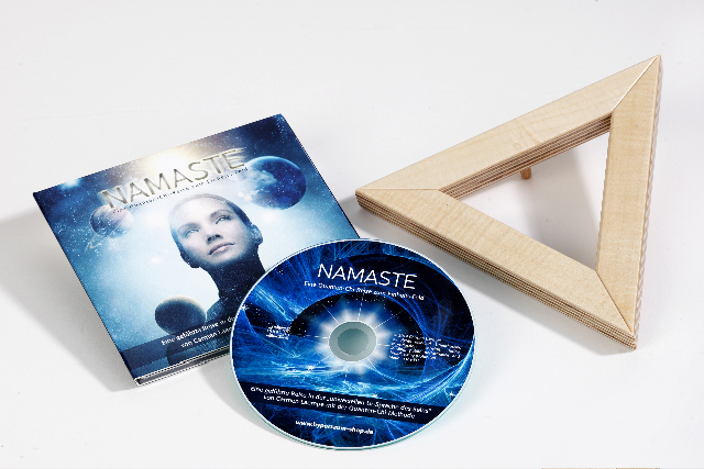 Im Set: Namaste Quanten-Chi-Reise CD und ein Nano Dreieck zum Boosten